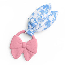 Crinkle Crew™ Teether